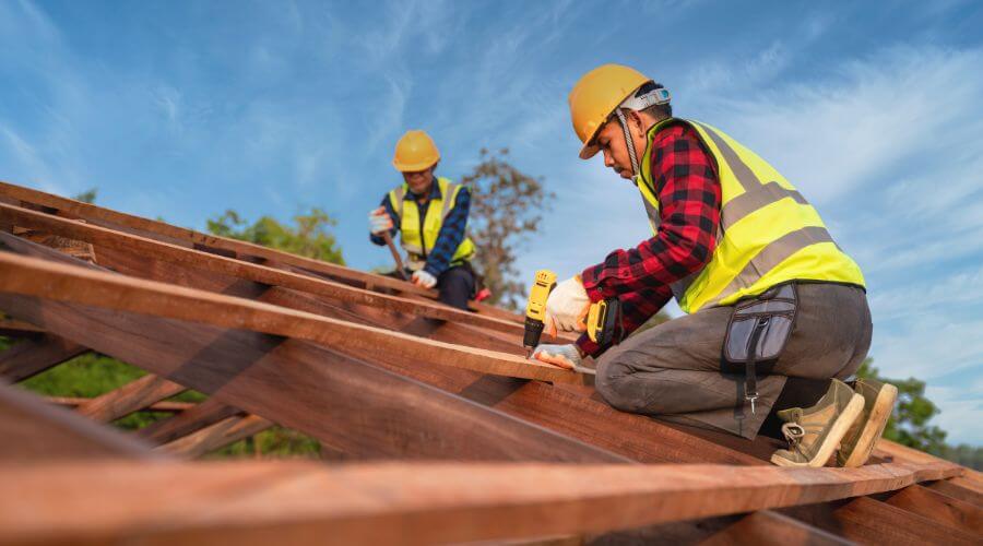 Professional Flat Roofing Installation services in Hudson, MI